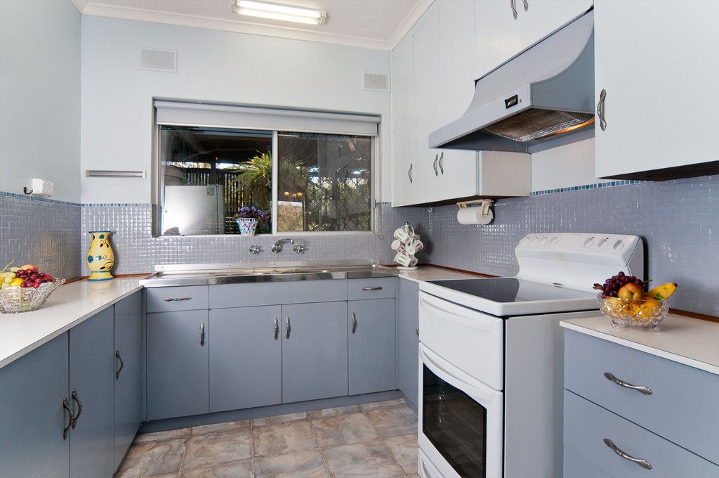 22 Offler Avenue, BELLEVUE HEIGHTS, SA 5050