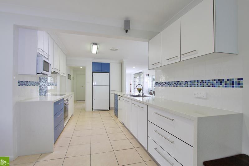 24 Bass Street, BARRACK HEIGHTS, NSW 2528