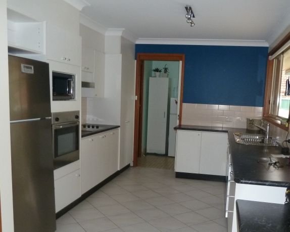 5 Miles Franklin Close, GLENMORE PARK, NSW 2745