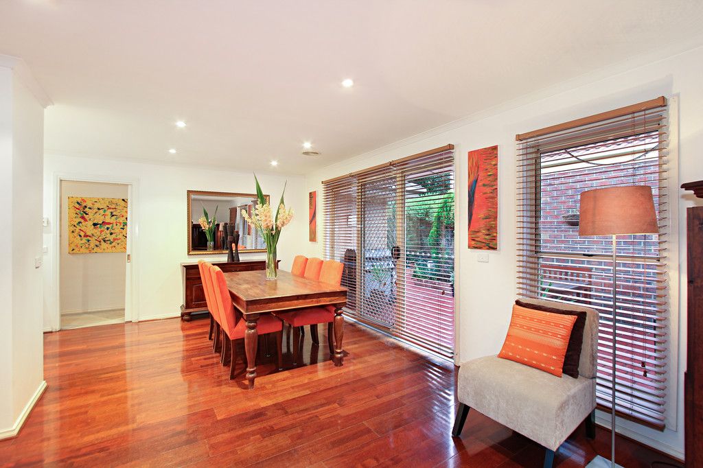 19 Federation Walk, HUGHESDALE, VIC 3166