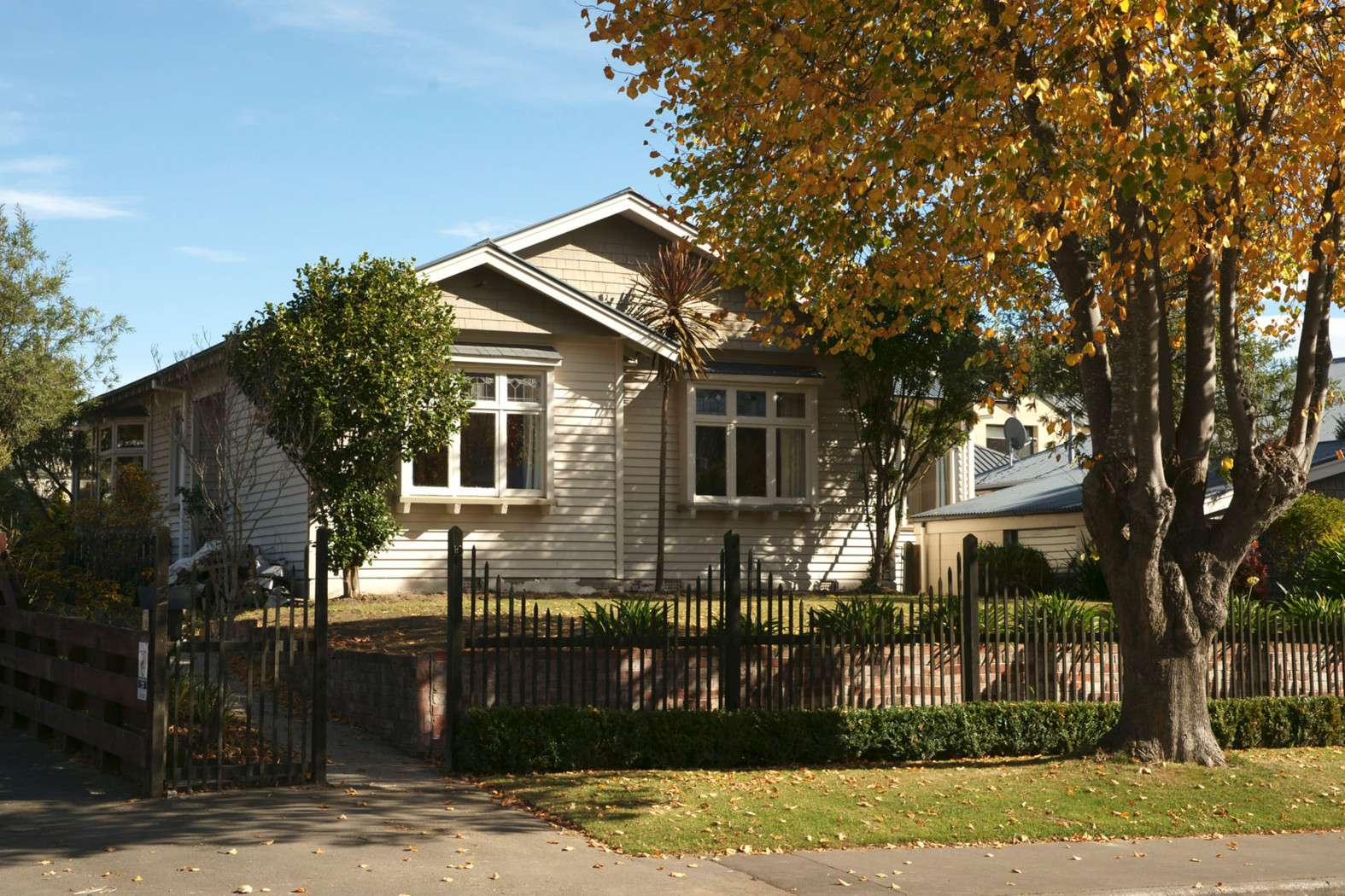 10 Bowenvale Avenue, Cashmere, Christchurch City Real Estate Ray