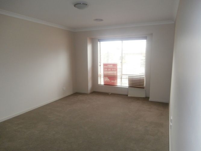 15 Garden Road, DOREEN, VIC 3754