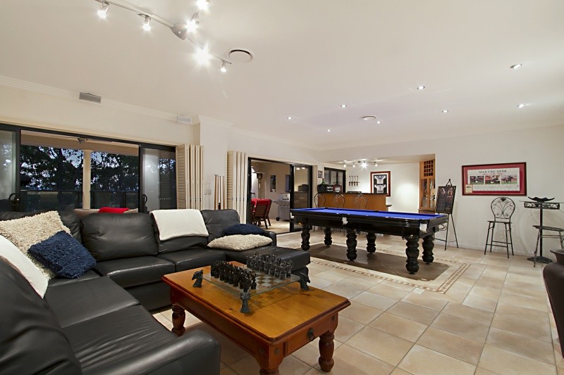64 Leo Lindo Drive, SHAILER PARK, QLD 4128
