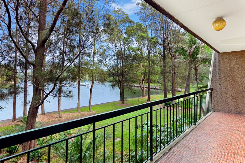 300C Burns Bay Road, LANE COVE NSW 2066