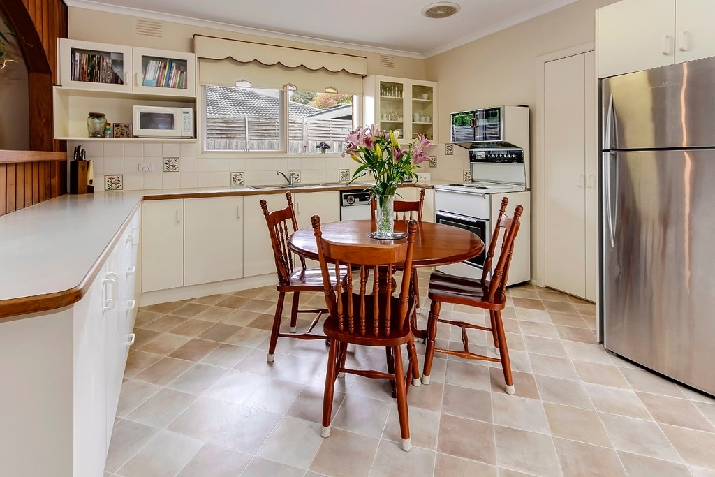 20 Glenfern Road, FERNTREE GULLY, VIC 3156