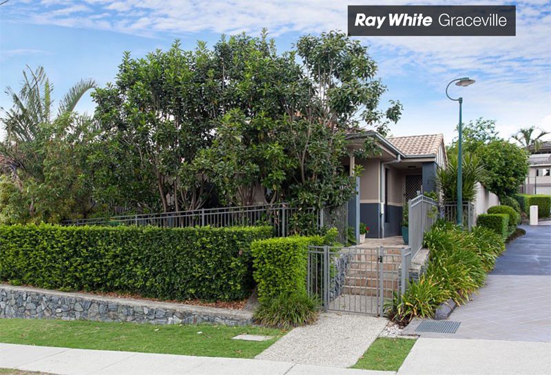 84 Quarry Road, SHERWOOD QLD 4075