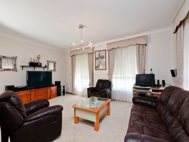 13 Pines Way, CRAIGIEBURN, VIC 3064