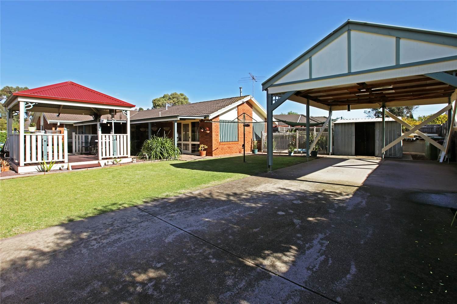9 Kyema Drive, LARA, VIC 3212