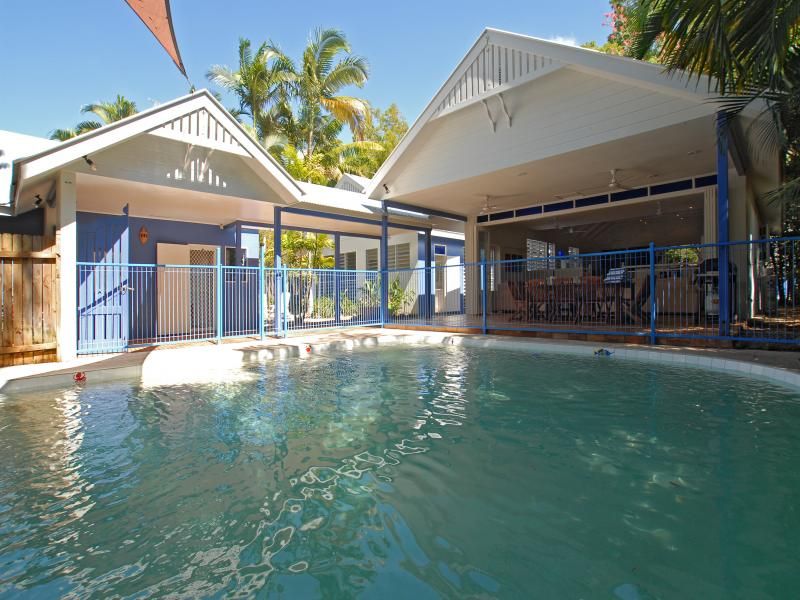 6 Andrews Close, PORT DOUGLAS QLD 4877
