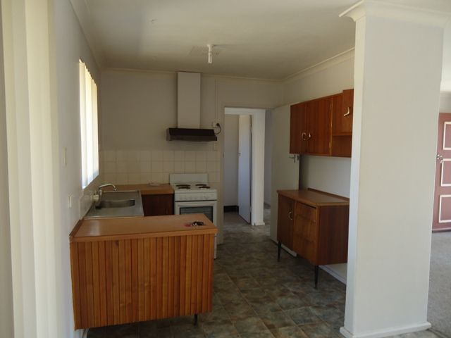 15 Maidstone Street, MOUNT TARCOOLA, WA 6530