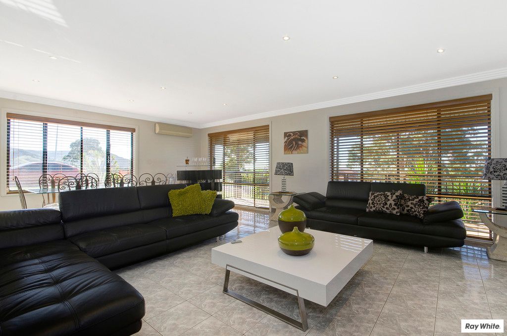 65 Staff Road, CORDEAUX HEIGHTS, NSW 2526