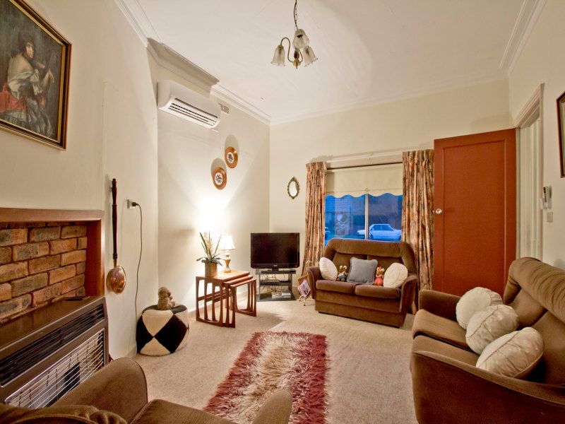 24 Campbell Street, FRANKSTON, VIC 3199