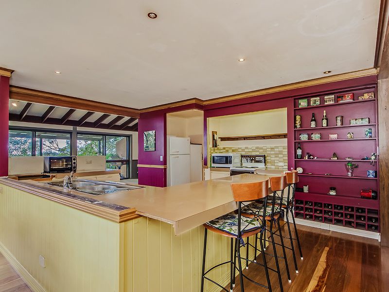 14 Riverstone Road, HELENSVALE, QLD 4212