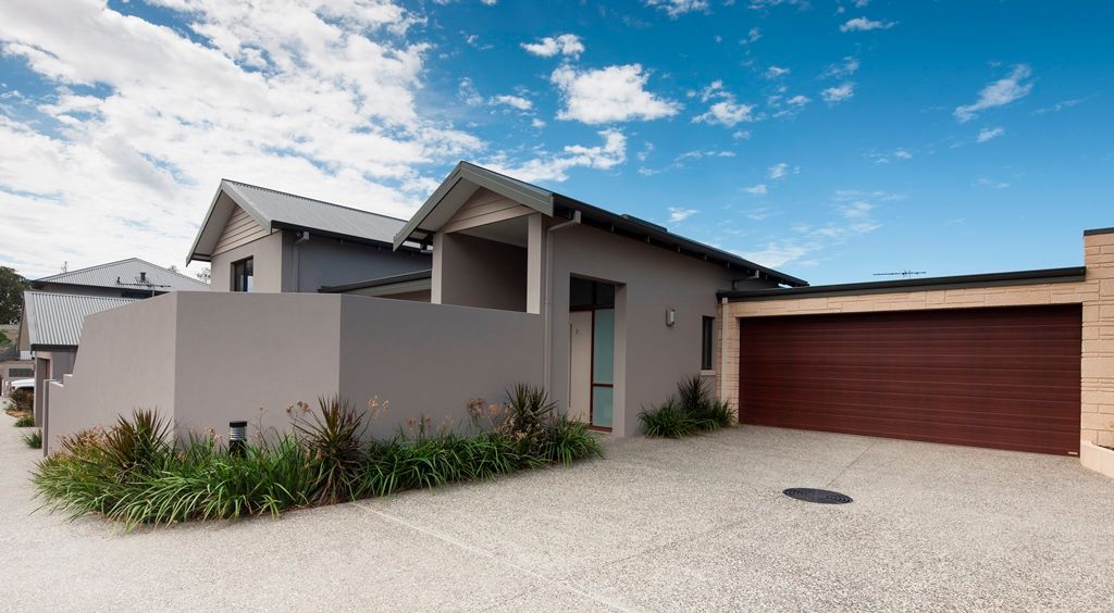 305 Chapman Road, BLUFF POINT WA 6530