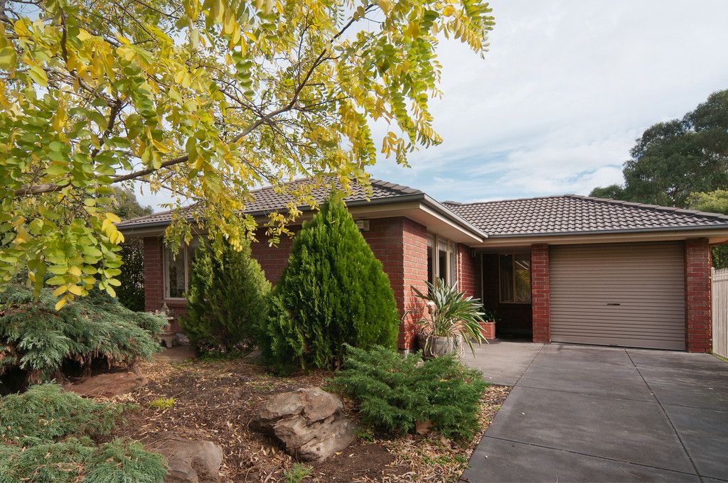 72 The Oaks Parade, ABERFOYLE PARK, SA 5159