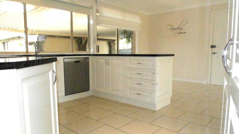 39 Corndew Crescent, WERRINGTON DOWNS, NSW 2747