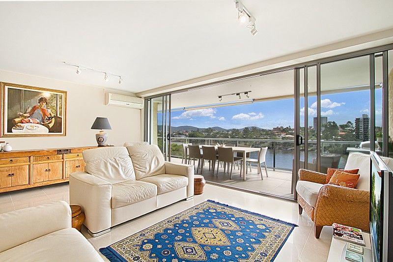 164 Macquarie Street, ST LUCIA QLD 4067