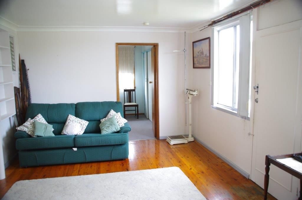 TAREE, NSW 2430