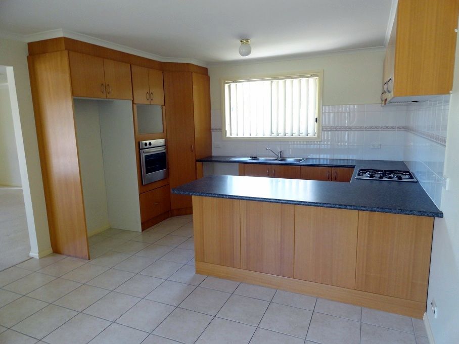 15 Rolain Avenue, SOUTH MORANG, VIC 3752