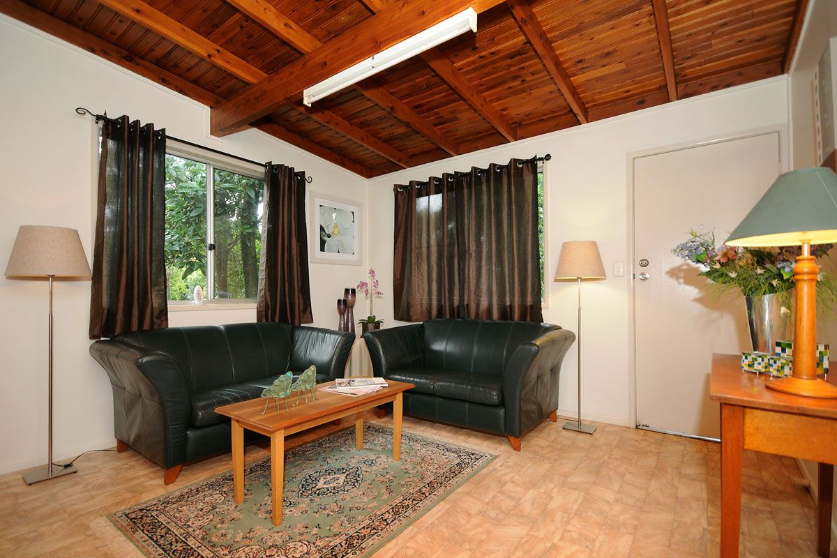 13 Carlton Street, NORTH TOOWOOMBA, QLD 4350