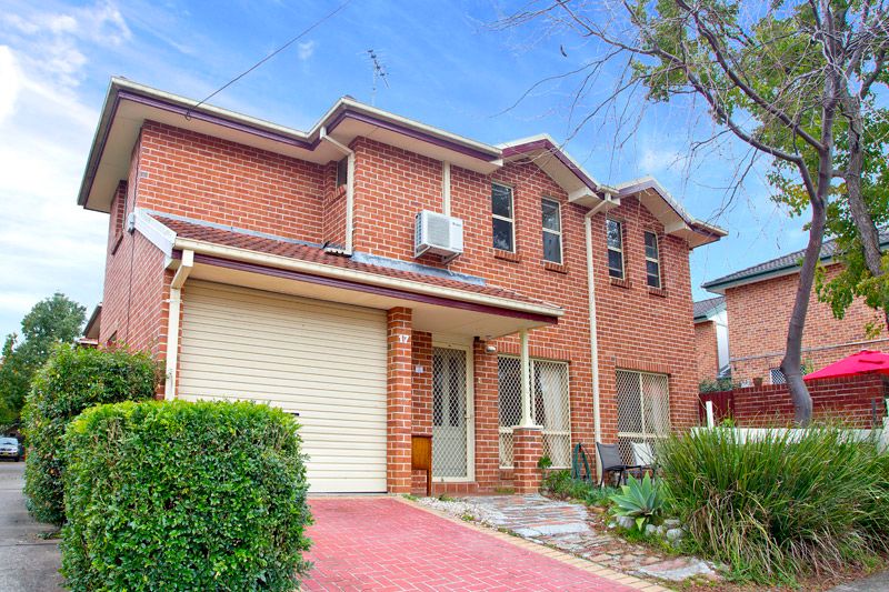 17 ST JOHNS Road, AUBURN NSW 2144
