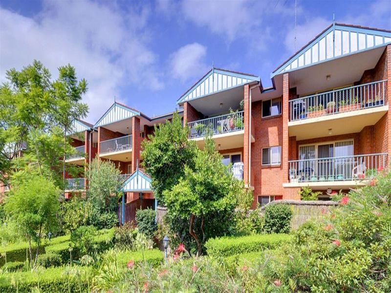 8-12 Water Street, HORNSBY NSW 2077