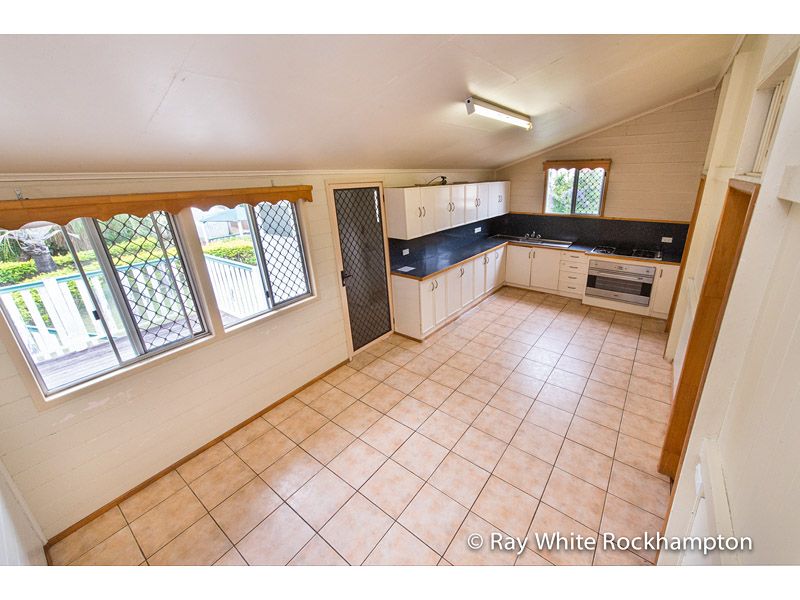 10 Lion Creek Road, WANDAL, QLD 4700