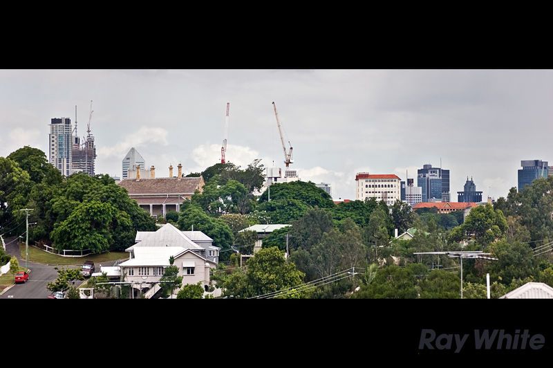 36 Tenth Avenue, Windsor QLD 4030