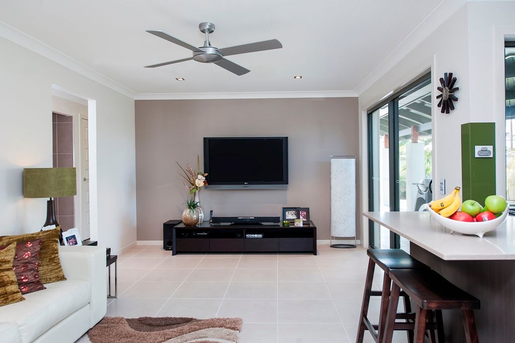18 Salvia Street, HOLLYWELL, QLD 4216