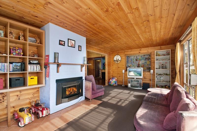 35 Vera Street, HELENSBURGH, NSW 2508