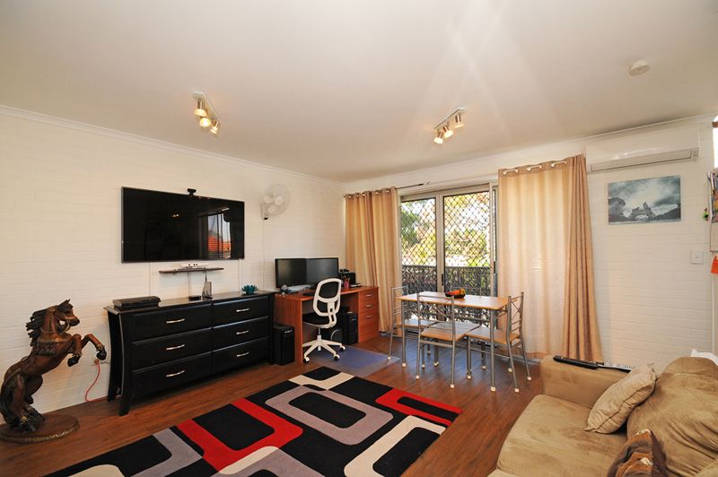 1/208 Oxley Avenue, MARGATE, QLD 4019
