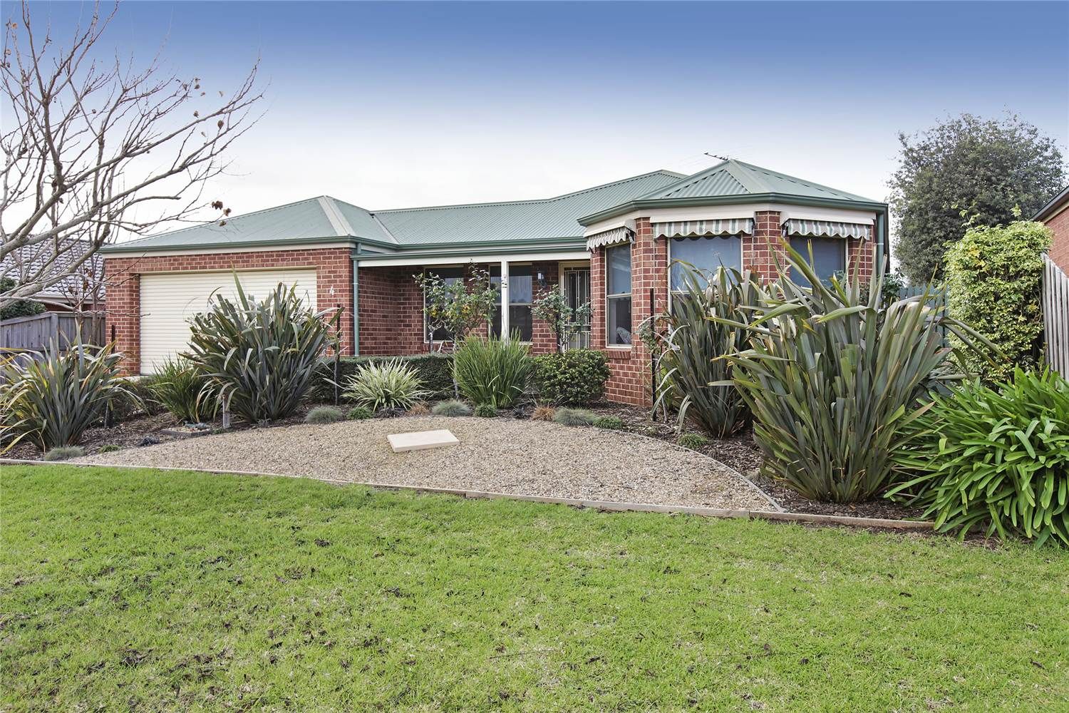 4 Oak Court, LARA VIC 3212