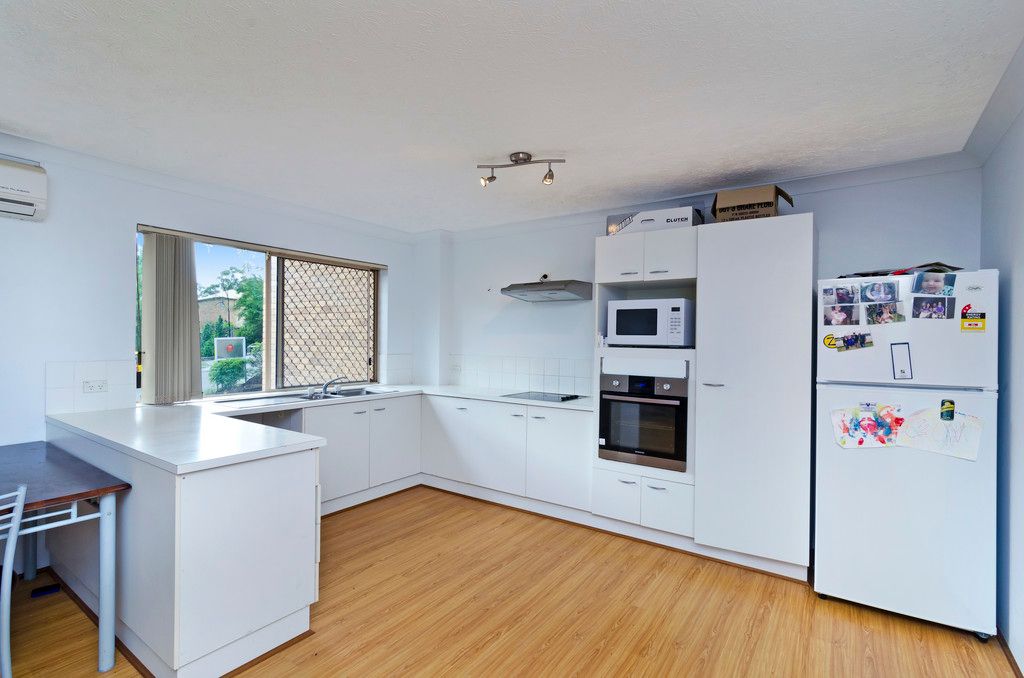 6 Clancy Court, TUGUN QLD 4224