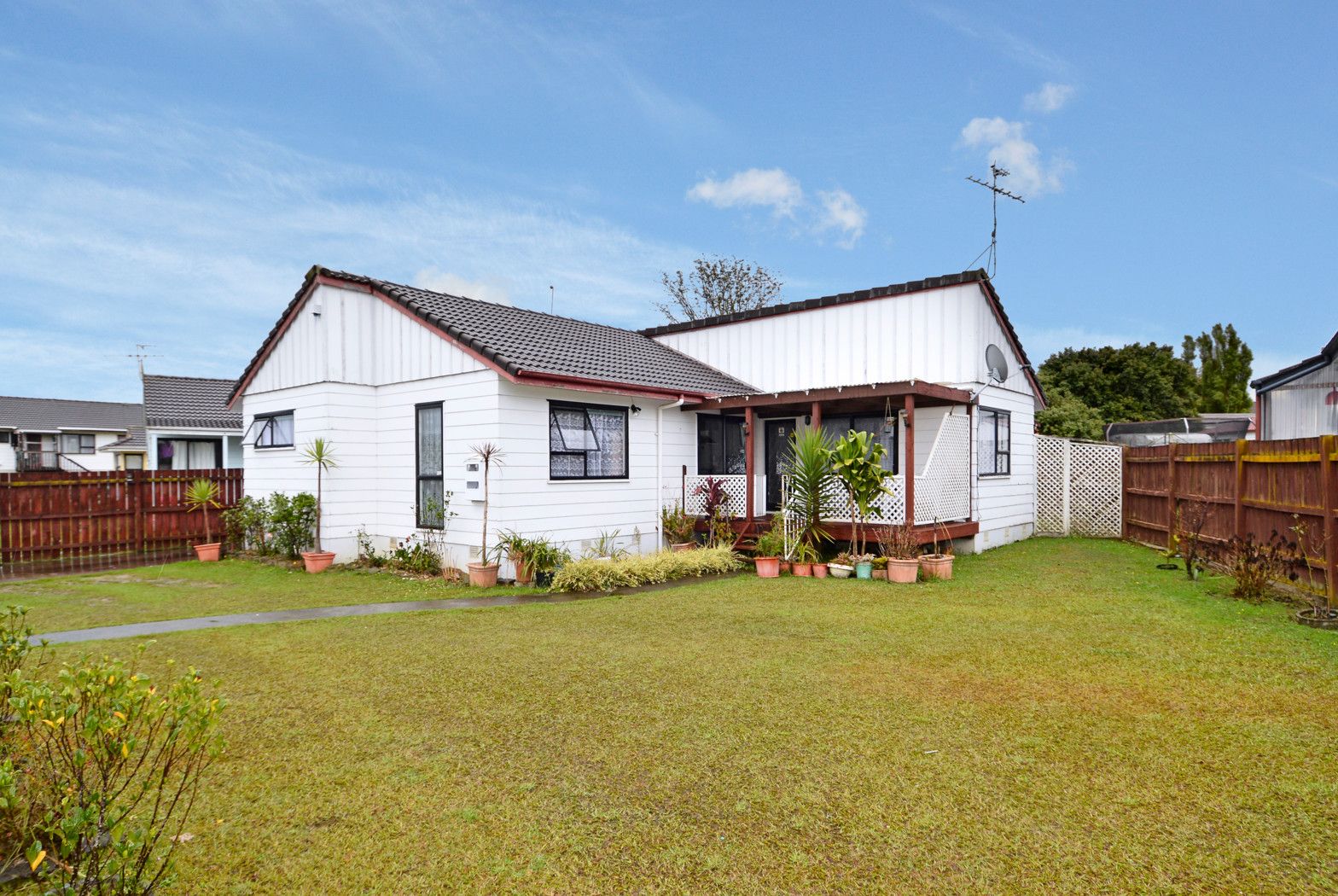 15 Southview Place, WATTLE DOWNS, Manukau City