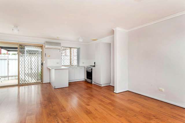 1/17 Leadenhall Street, PORT ADELAIDE, SA 5015