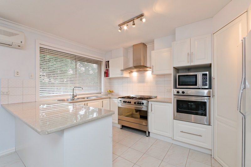 3 Sutherland Way, ROXBURGH PARK, VIC 3064