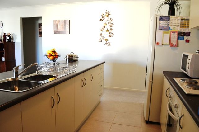 4 Tea Tree Terrace, BALAKLAVA, SA 5461