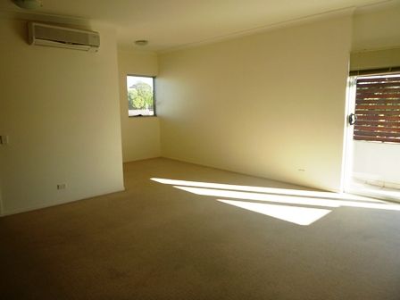 17/5 Carey Lane, SOUTHPORT, QLD 4215
