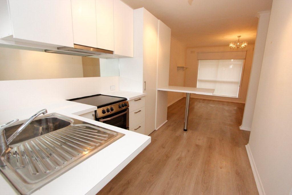 2/8 Orr Street, MANIFOLD HEIGHTS, VIC 3218