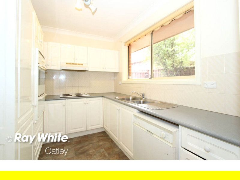 2/36 Rosa Street, OATLEY, NSW 2223