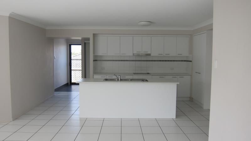 235 Herses Road, EAGLEBY, QLD 4207