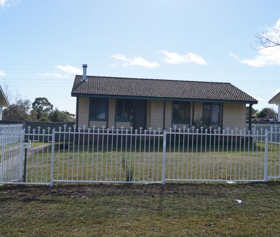 27 Coulson Place, ORANGE NSW 2800