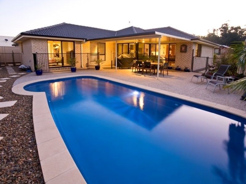 2 Pompano Court, MOUNTAIN CREEK, QLD 4557