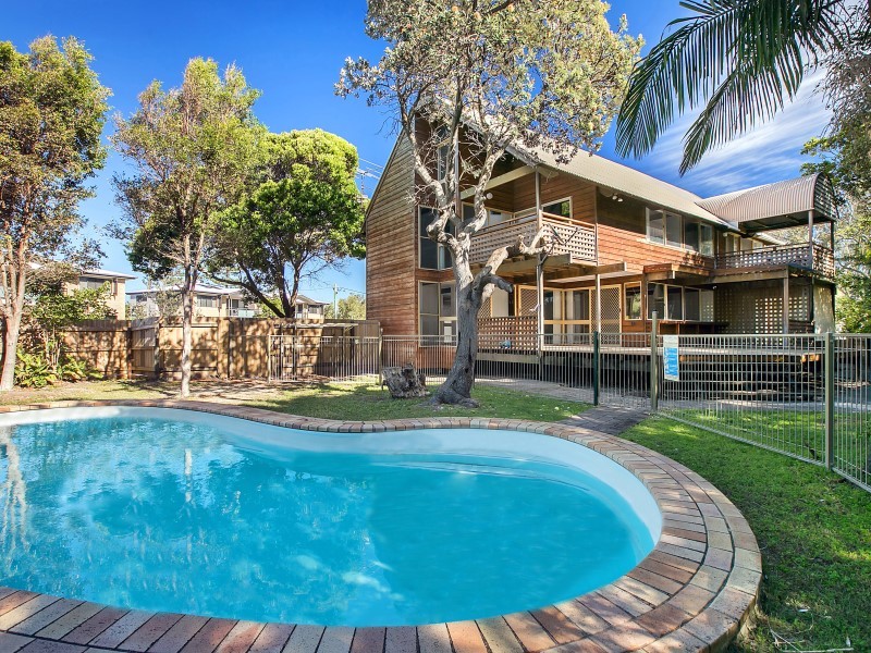 17 Ngungun Street, DICKY BEACH, QLD 4551