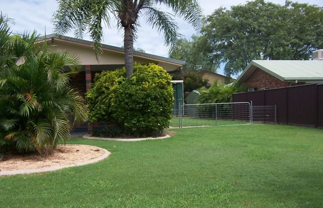 3 Roseanne Road, EMERALD, QLD 4720