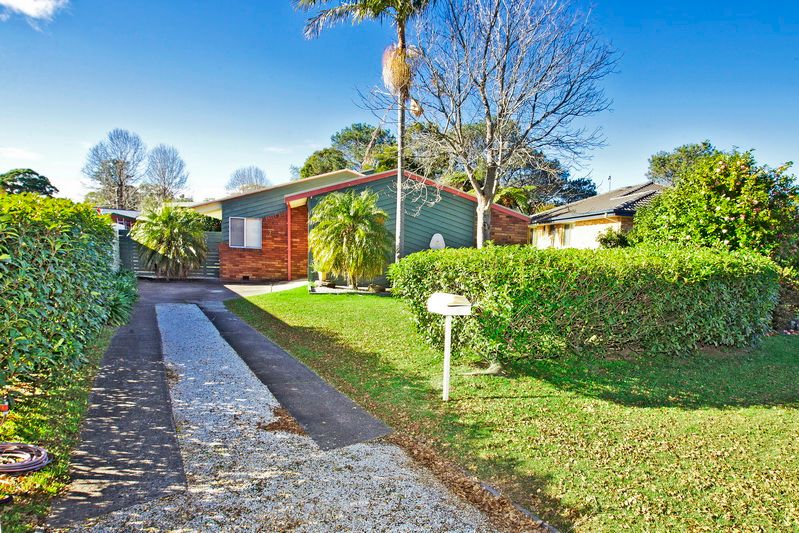 7 Monk Crescent, BOMADERRY NSW 2541