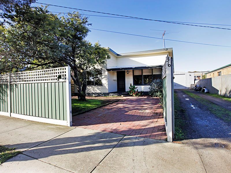 36 Roseneath Street, NORTH GEELONG, VIC 3215