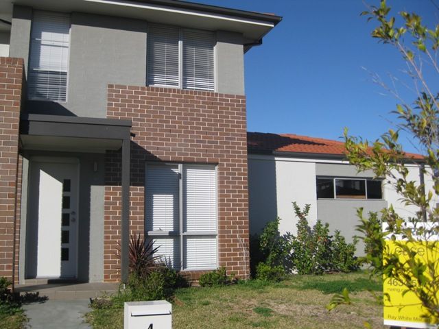 4 Grenada Place, GLENFIELD, NSW 2167