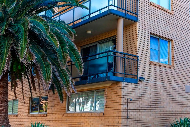 Unit 3 'Kings Crest' 2 Moreton Parade, KINGS BEACH, QLD 4551