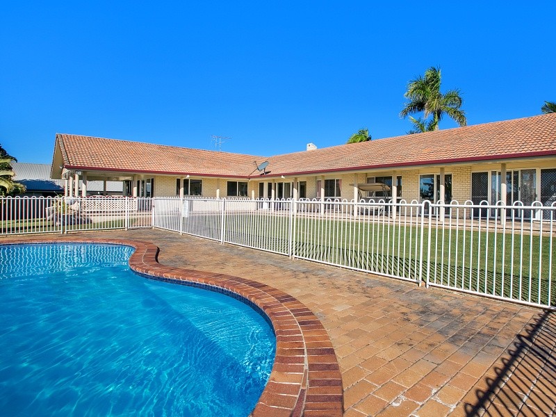 6 Greenvale Court, LITTLE MOUNTAIN, QLD 4551